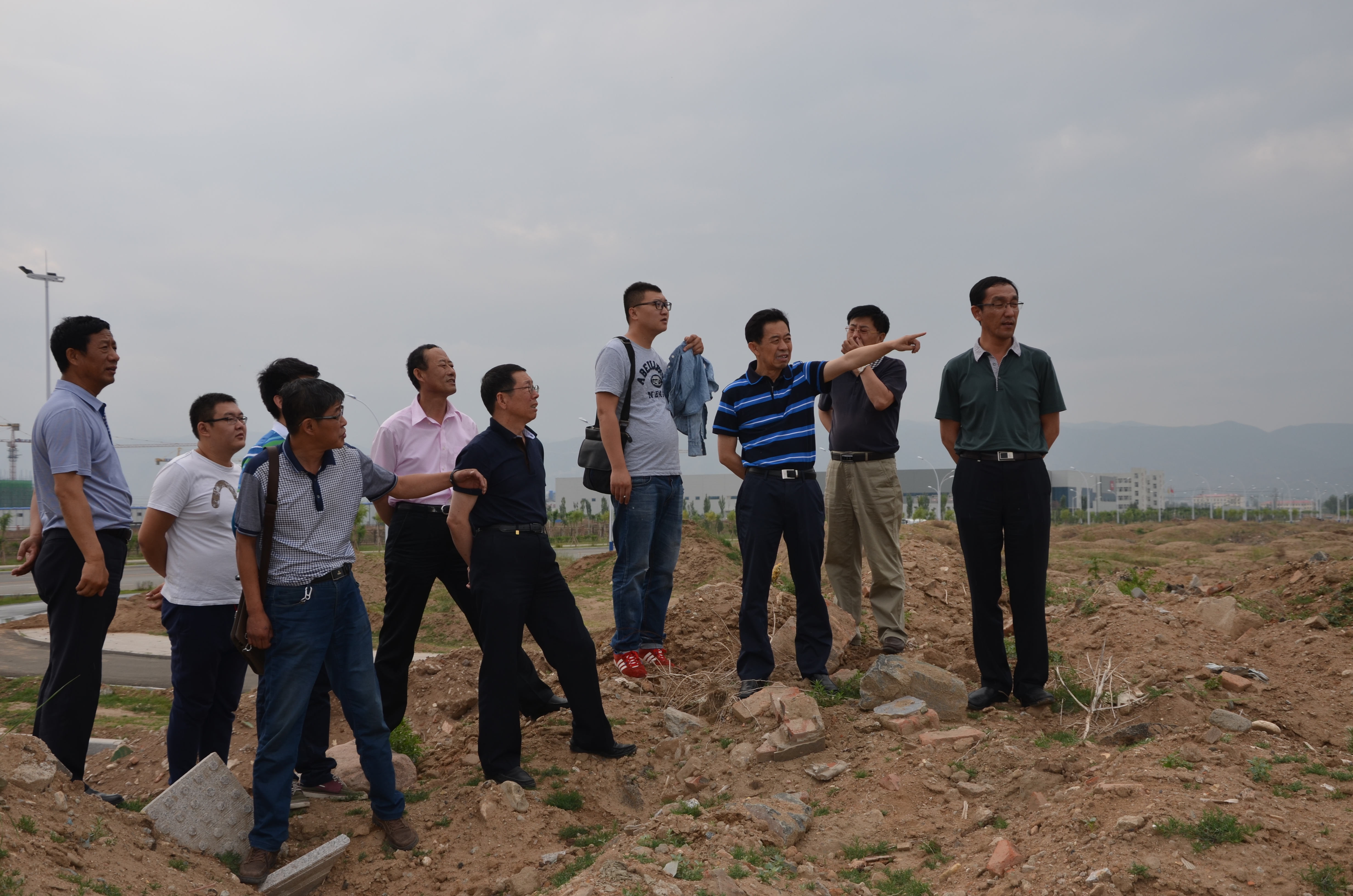 研究如何打通“斷頭路?！?jpg